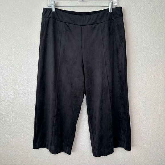 Soft Surroundings Black Velvet Pull On Cropped Pants - Picture 1 of 10